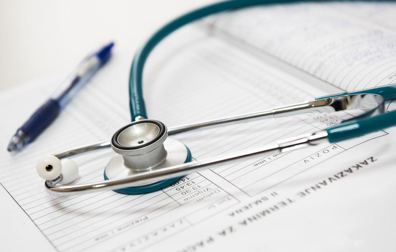 Pen, chart, and Stethoscope indicating health related news, CC0 from pexels.com